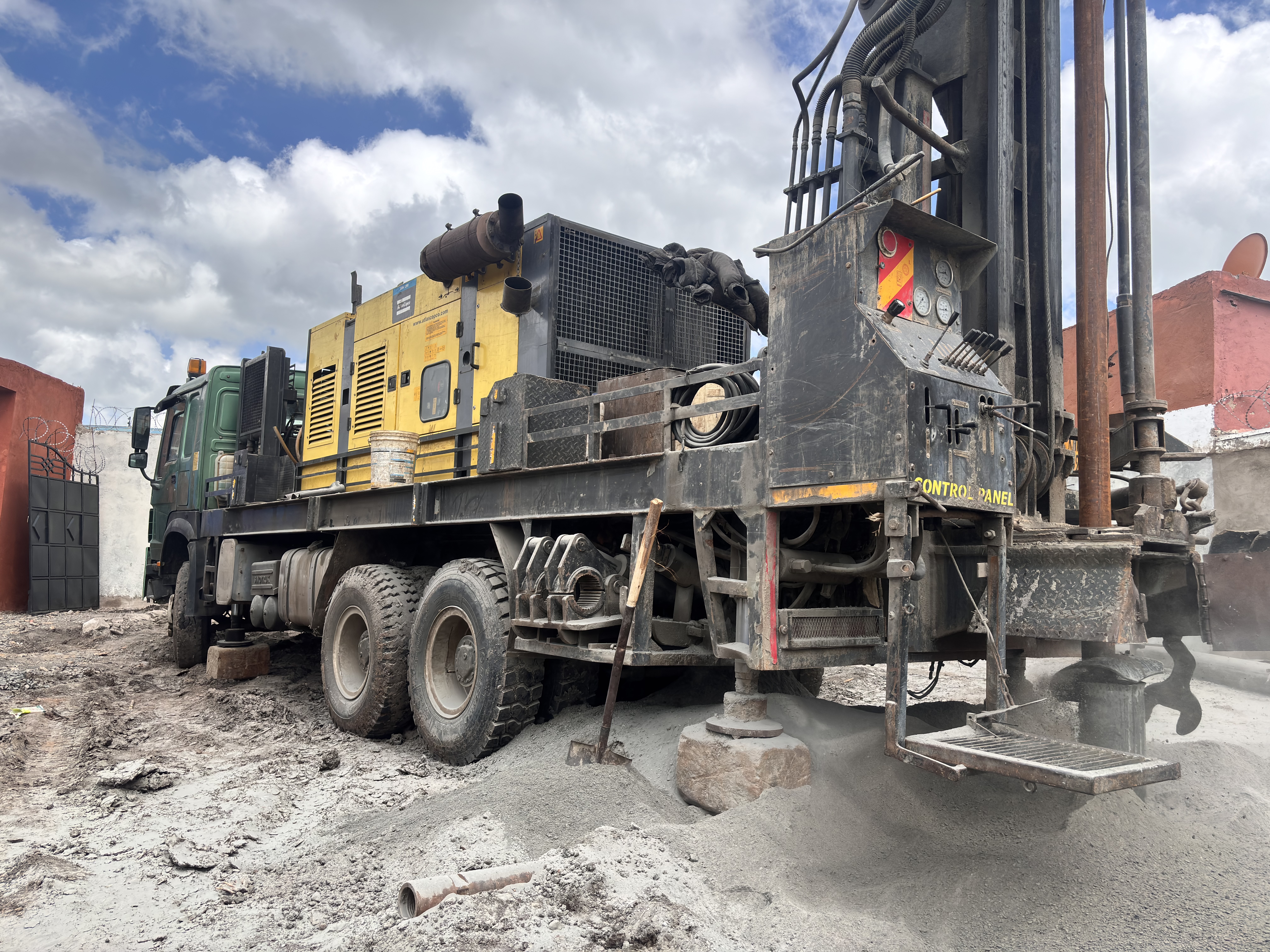 Clay formation drilling progress Kantafu